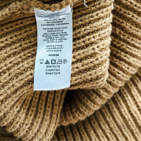 Ann Taylor Tan Cotton Cashmere Luxury Knit Pullover Sweater 
Size Small - Picture 6 of 6